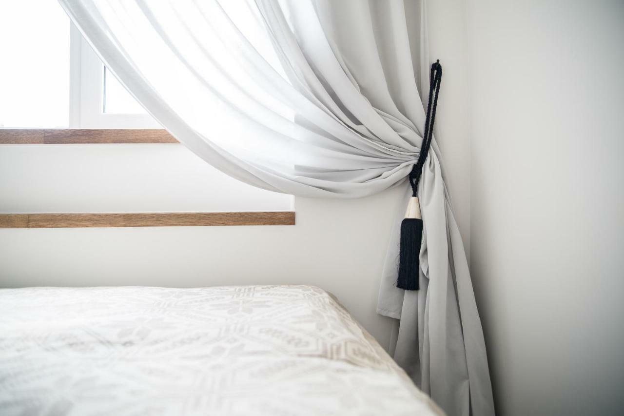 Downtown Apartment Rentals 2 シャウレイ エクステリア 写真