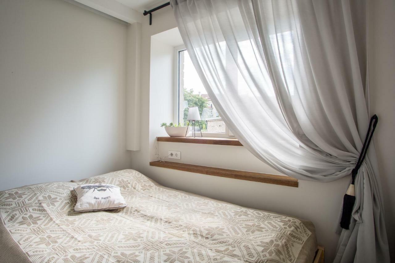 Downtown Apartment Rentals 2 シャウレイ エクステリア 写真